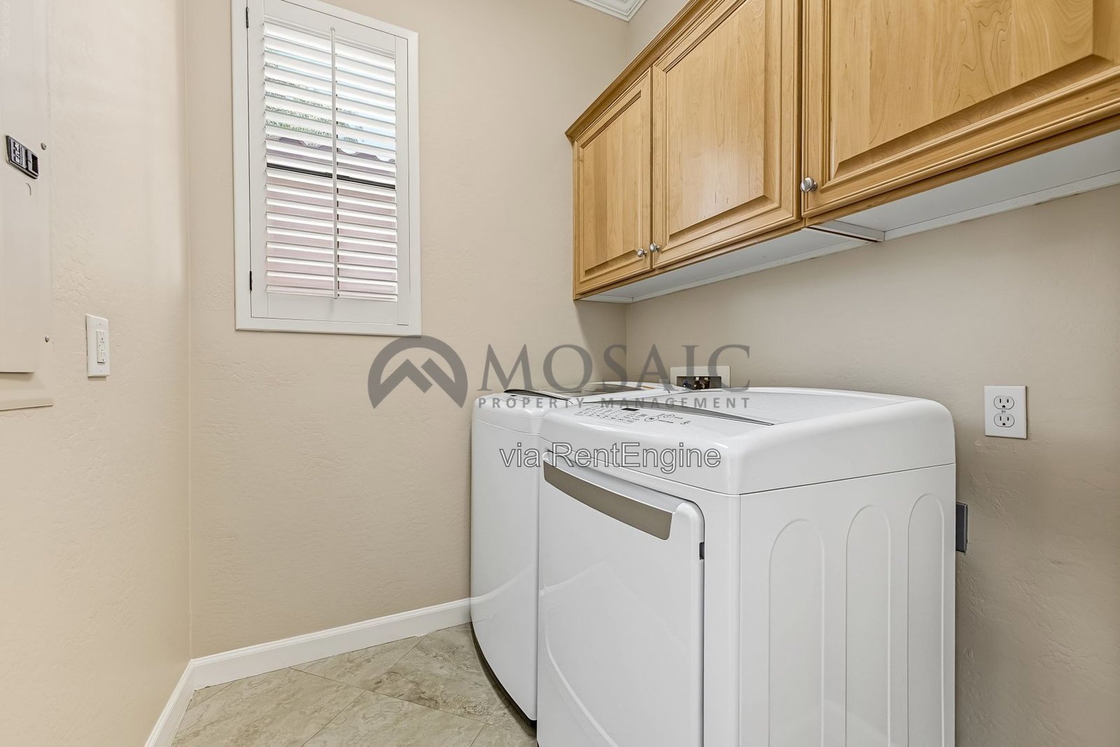 Beautiful 3 bedroom, 2 bathroom townhome in Chandler! property image