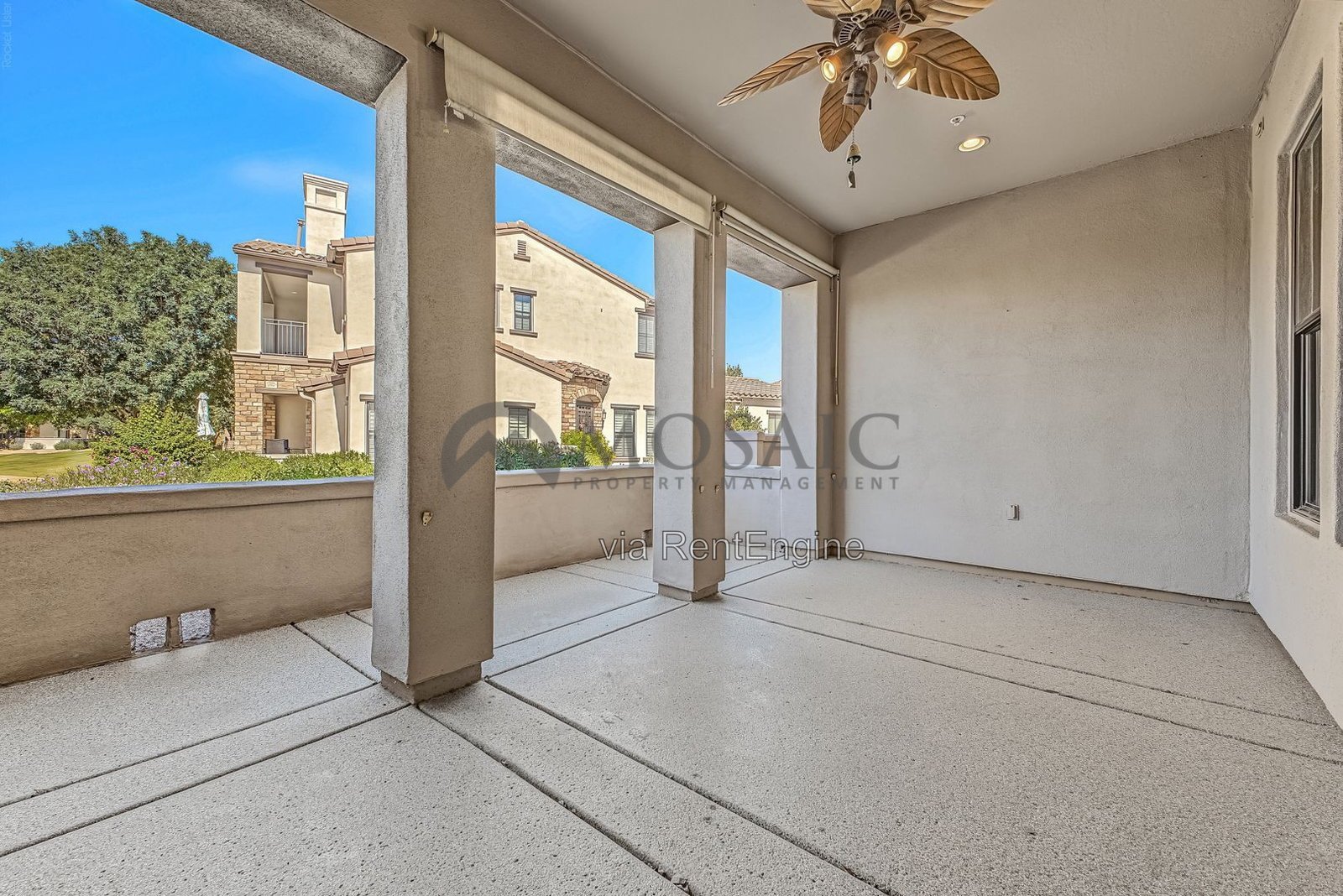 Beautiful 3 bedroom, 2 bathroom townhome in Chandler! property image