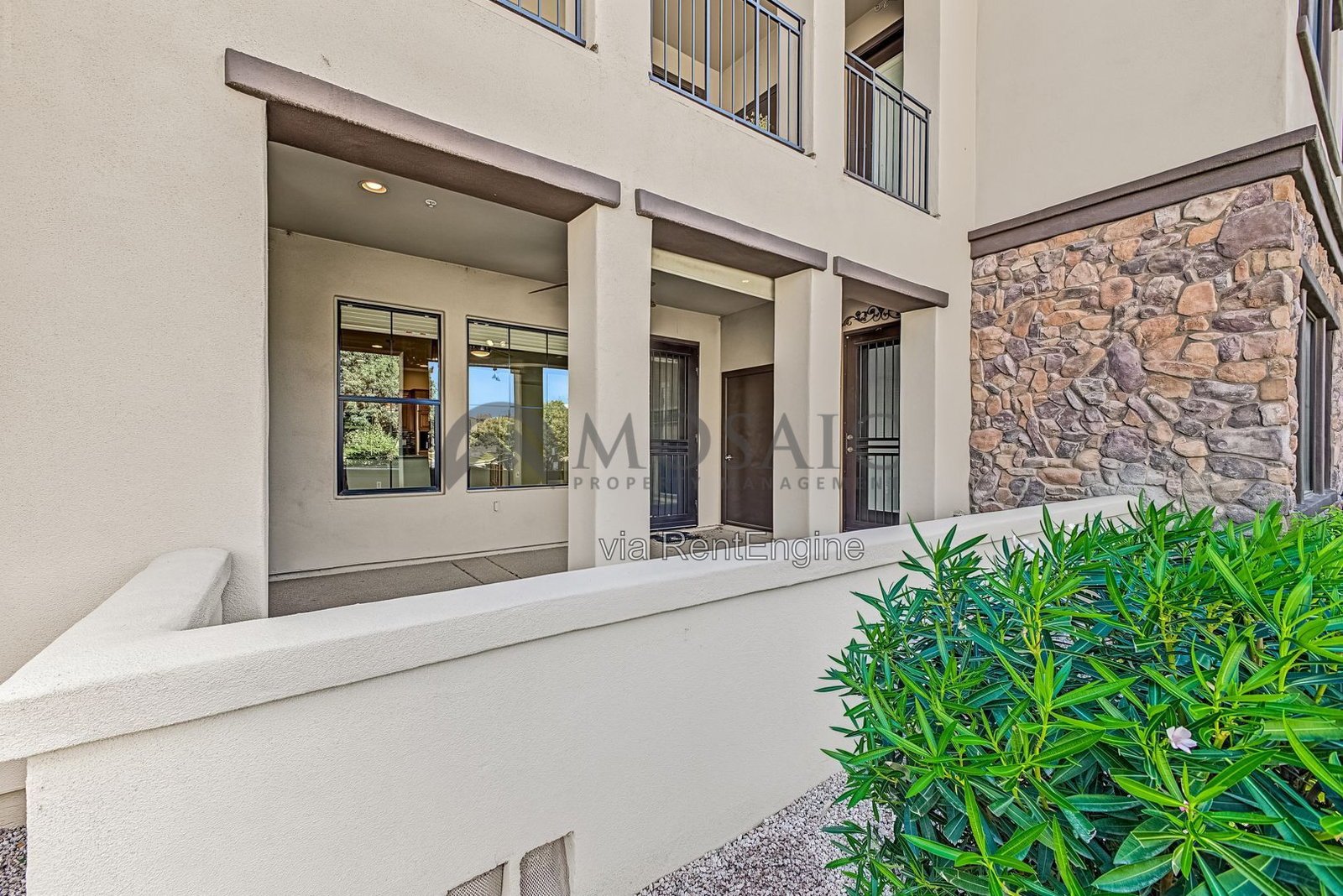 Beautiful 3 bedroom, 2 bathroom townhome in Chandler! property image